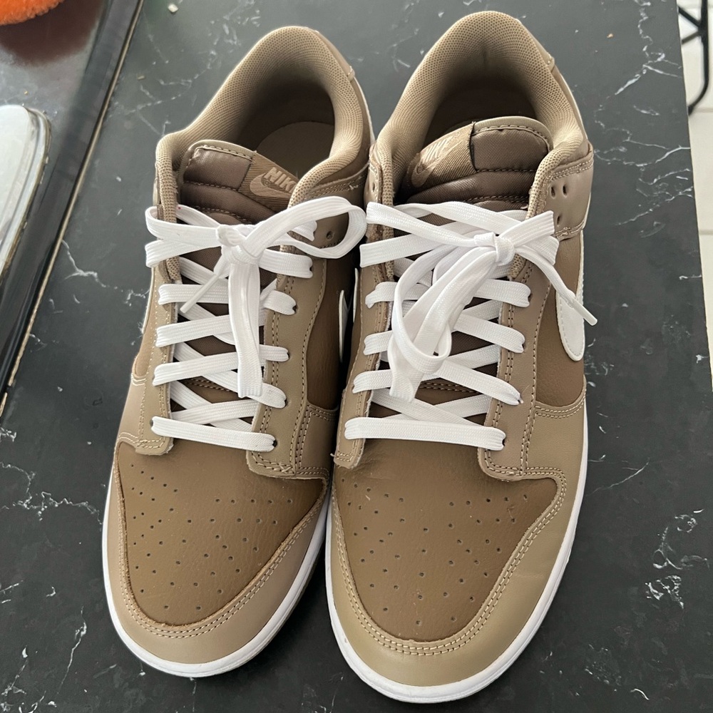 Nike dunk!
